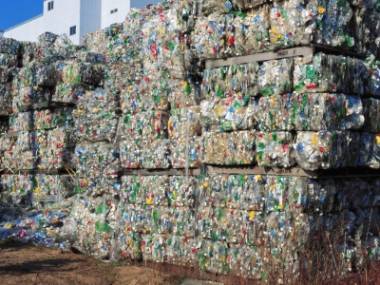 Утилизация отходов пластика 